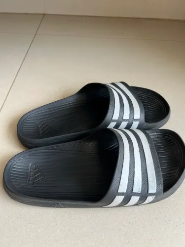 Chinelo Adidas 