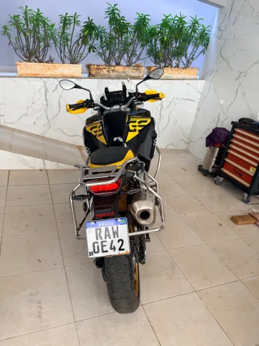 BMW F850GS Adv 40 anos