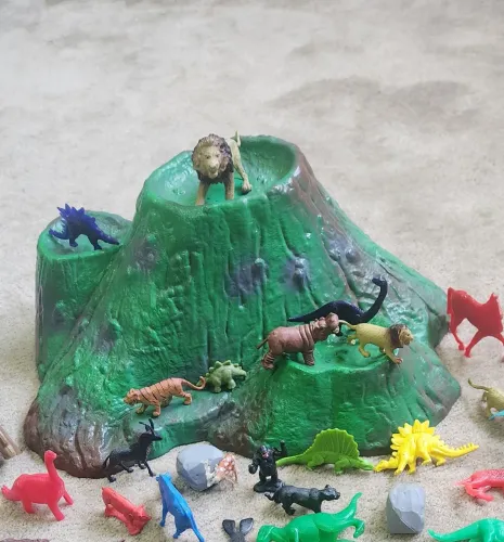 Reino Animal +50 ANIMAIS e VULCÃO