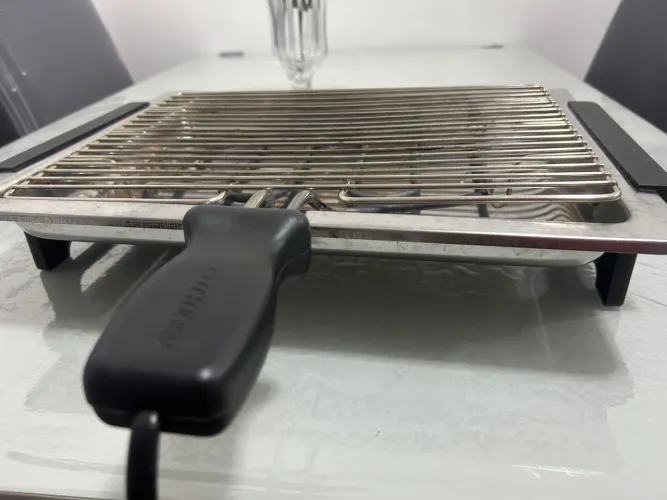 Grill Elétrico Para Churrasco em inox 220w