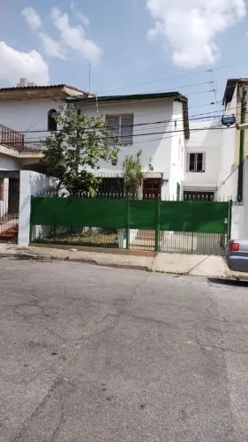 DUAS CASAS, PROXIMO METRO VILA MADALENA EXCELENTE ESTADO, ESPAÇOSA, COM 3 QUARTOS, 6 VA