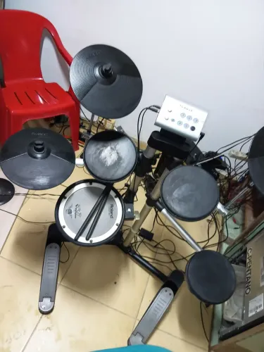 Bateria eletronica Roland H1