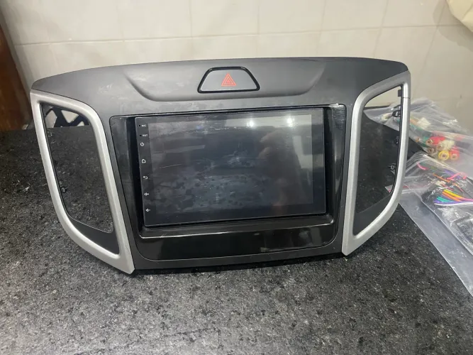 Multimídia universal 7 polegadas com moldura Creta