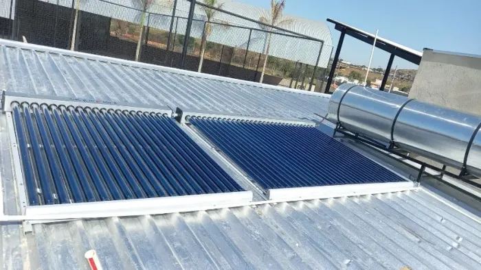 Aquecedor solar novo instalado