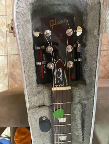 Gibson Lês Paul Studio ano 2000
