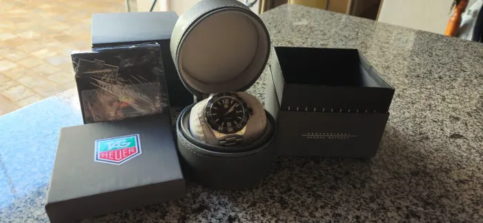 Relógio automático e quartz Tag Heuer + Caixa com case de viagem,tag, manual e certificado