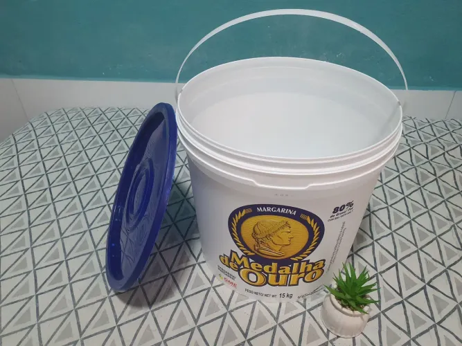 Balde para água até 15kg