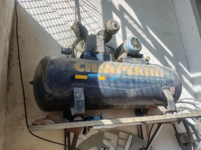  Compressor De Ar Chiaperini 20+Apv 20/250L Trifásico