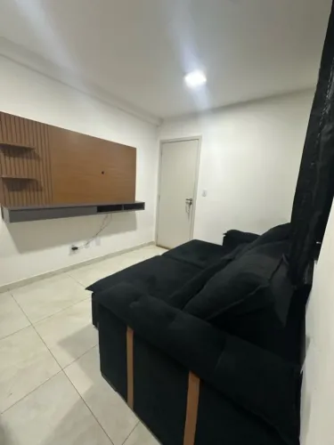Painel de Sala e sofá retrátil 2,3