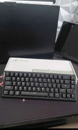 Teclado magnético attack shark x68he 