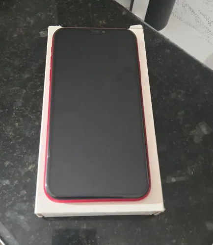 IPHONE 11 64GB VERMELHO
