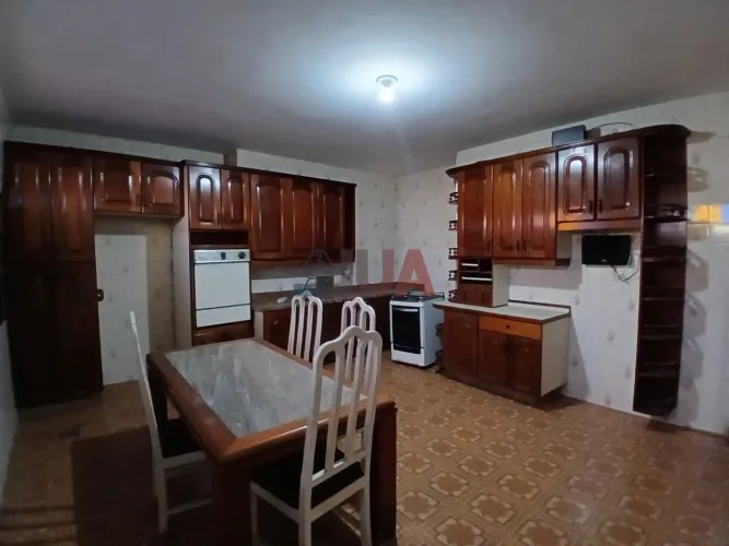 Casa Ampla para Locação - Ideal para Residência ou Comércio | Miguel Couto - Nova Iguaçu