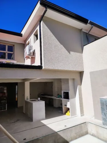 Preciso de pintor com experiência e responsabilidade 