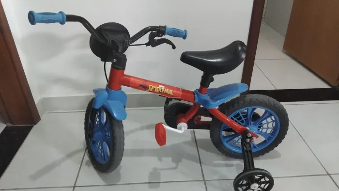 Bicicleta infantil homem aranha ?