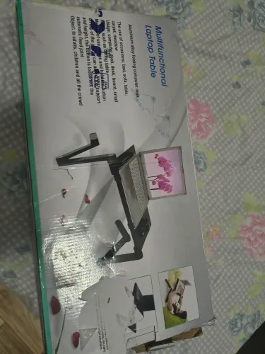 Suporte para Notebook Ajustável e Dobrável - Excelente Estado!
