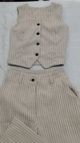 Terno feminino colete e calça Tam 42