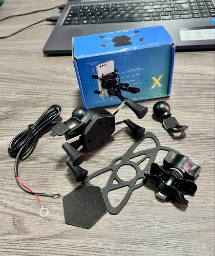 Suporte universal para celular para moto com carregador turbo USB