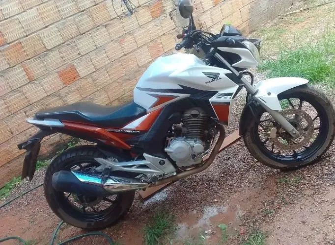 Cb twister 2017 Abs troca