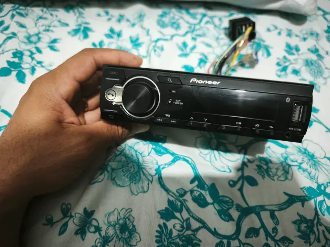 Rádio Pioneer MVH S218 BT