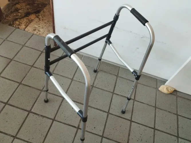 Andador para idosos