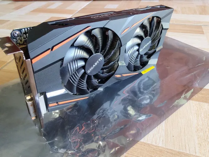 Placa de Vídeo Gigabyte RX580 8GB