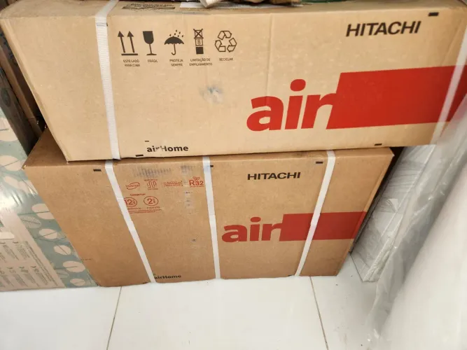 Ar condicionado Inverter 12.000 btus - HITACHI LACRADO
