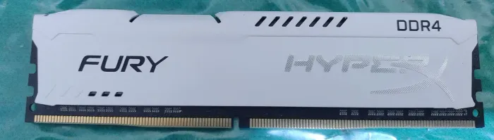 Memória ram Pc ddr4 16Gb 2666freque