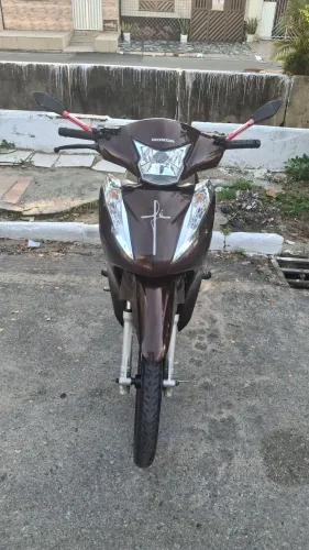 Honda Biz 2022 seminova 