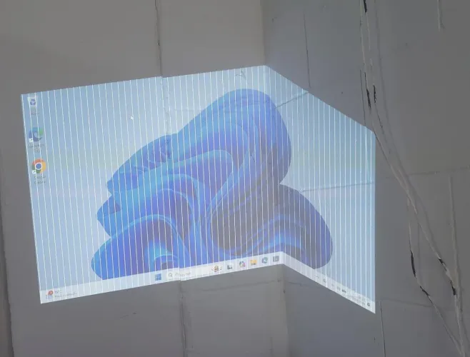 PROJETOR OPTOMA TH1060P FULL HD 1080P - COM LINHAS VERTICAIS NA IMAGEM - SOM EMBUTIDO