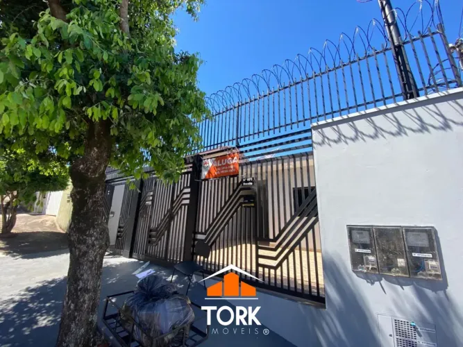 Casa com 3 dormitórios na Vila Dubus