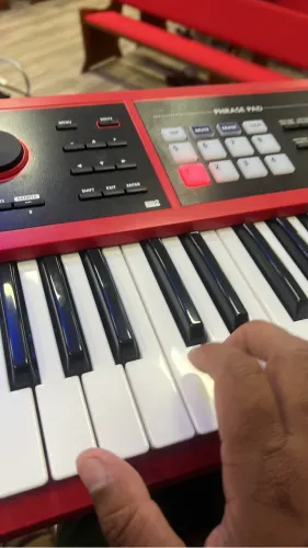 Roland XPS 30 Vermelho 