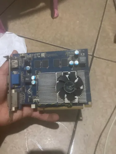 Placa de vídeo GeForce 9500gt 1 gb