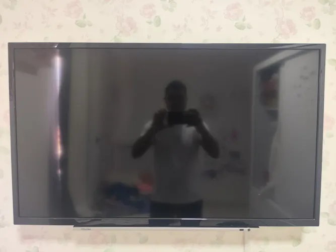 Smart TV Toshiba Semp 40" LED Full HD - 40L2500 + Controle Original