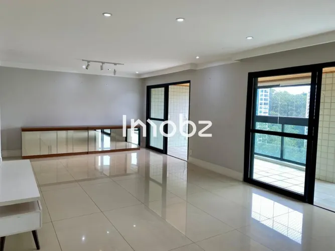 Apartamento à venda no Condomínio Villaggio Panamby - Itapaiuna, 1800 - São Paulo - SP - C