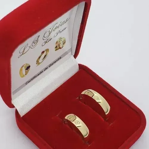 Promoção semi jóias 80 reais o par ja na caixinha de veludo de brinde 