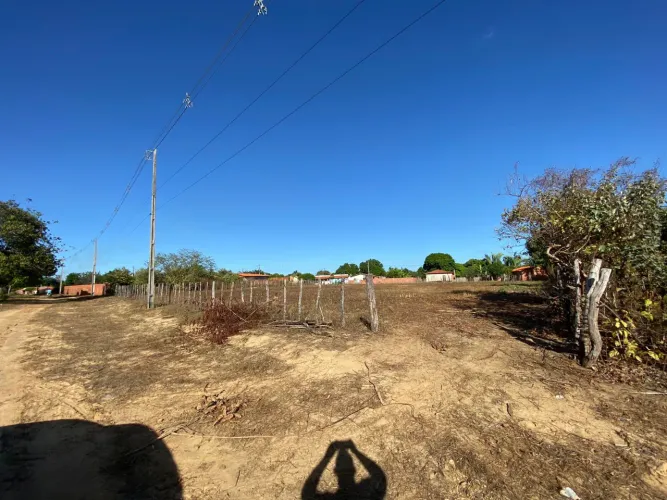 Vendo terreno 40x40 em prata do Piauí