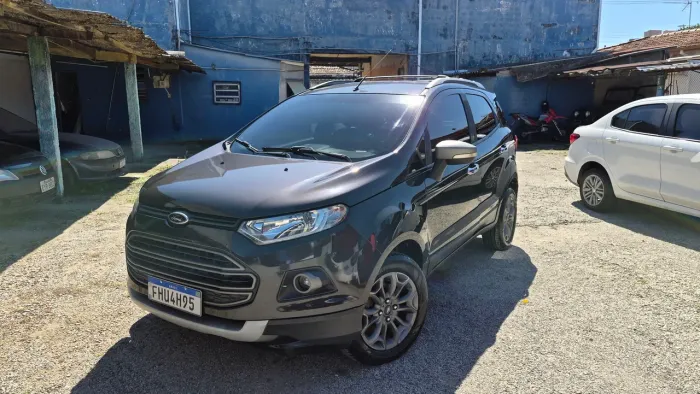 Ford Ecosport Freestyle 1.6 16V Flex 5P 2013