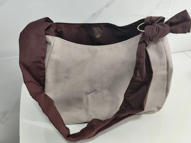 Bolsa charmosa Roger & Gallet