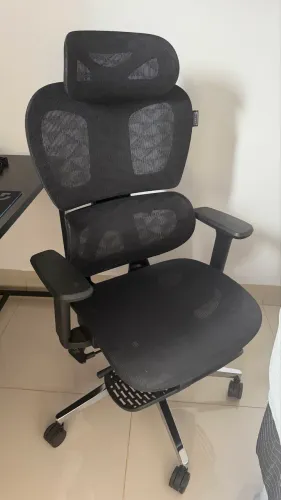 Cadeira ergonômica premium COSY T03 PRETA