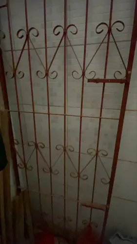 Portão ferro 2,2 altura 80cm largura não precisa quebrara parede