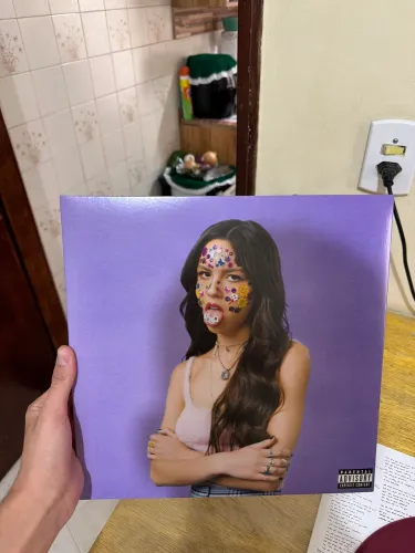 Vinil Olivia Rodrigo - Sour (Fruit Punch)