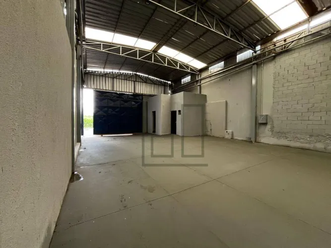 Salão, 390 m² - venda por R$ 1.350.000 ou aluguel por R$ 9.000/mês - Parque das Oliveiras 