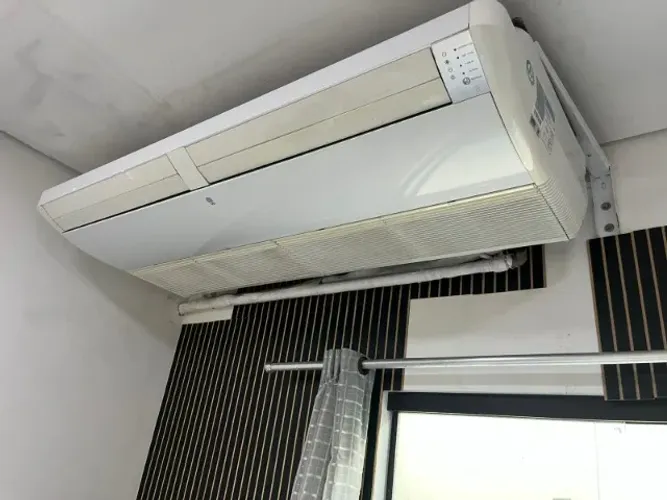 ? AR-CONDICIONADO SPLIT PISO/TETO VG 60.000 BTUs ?