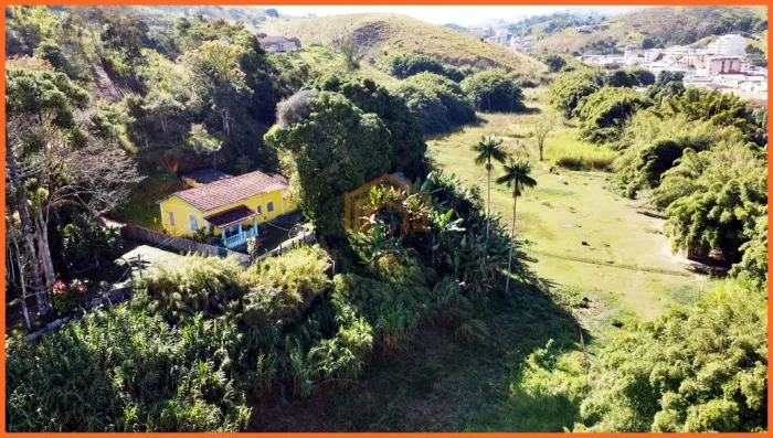 Sítio para Venda em Lima Duarte, Beira Rio, 3 dormitórios, 2 banheiros