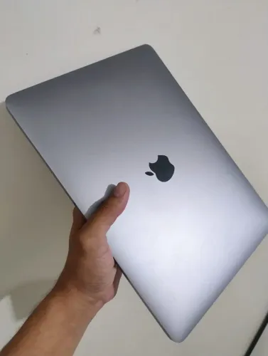 MacBook Pro Touch bar