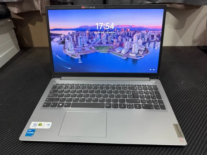 Notebook Lenovo Ideapad Core I3 12 GB RAM