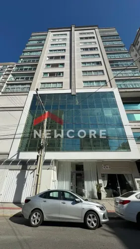 Sala comercial em Rua 262 - Meia Praia - Itapema/SC