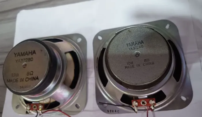 Auto falante para teclado Yamaha