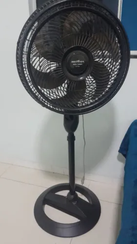 Ventilador Britânia novo Apenas 20 dias de uso  super potente