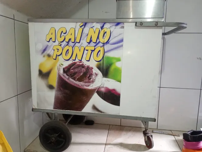 Carrinho de açai
